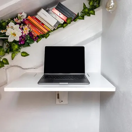 Bright Mini Studio In The Heart Of Milan Room photo